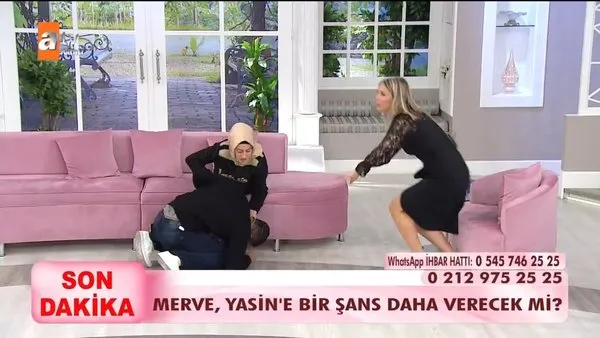 esra erol da karisinin ayaklarini operek aglayip eve donmesi icin yalvaran koca sosyal medyada olay oldu video videosunu izle son dakika haberleri
