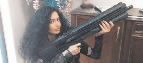 Filiz Aker’in yeğeni Dora Ercan’ın fotoğrafları şoke etti - 1