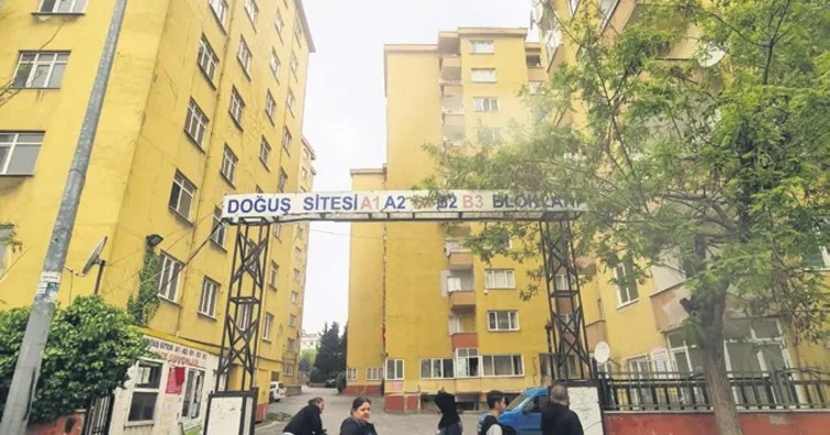 Çatlak siteyi TOKİ yenileyecek