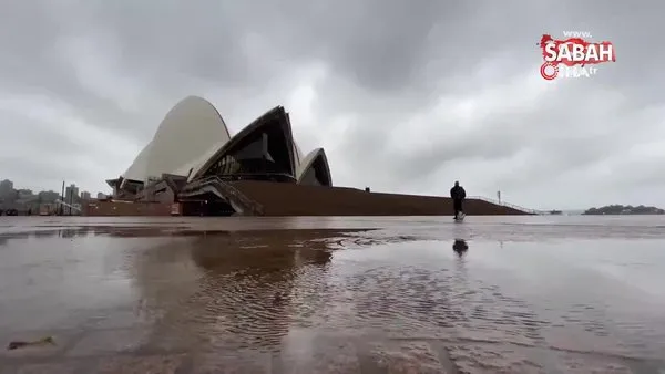 Avustralya’daki sel felaketinde can kaybı 12’ye yükseldi | Video