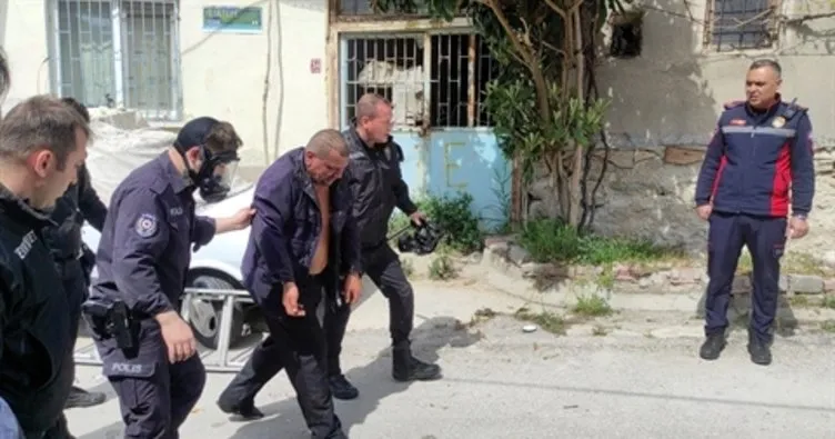 Eşyaları yola atıp 3 polisi yaralamıştı: Konya’da tedavi görecek