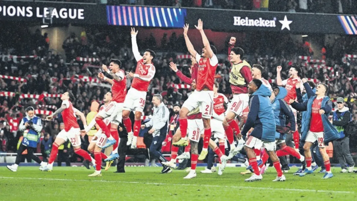 Arsenal’den tarihi zafer