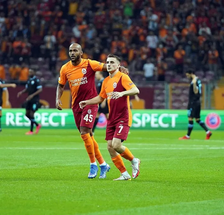 Son dakika...Galatasaray’ın yıldızına dev talip! Jose Mourinho’dan sonra...