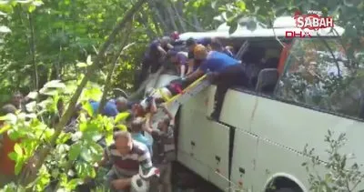SON DAKİKA! Bursa’da tur otobüsü devrildi! Ölü ve yaralılar var | Video