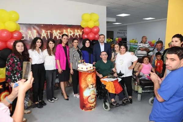 bedensel-engelli-leventin-hayali-gerceklesti-1695983884849.jpg
