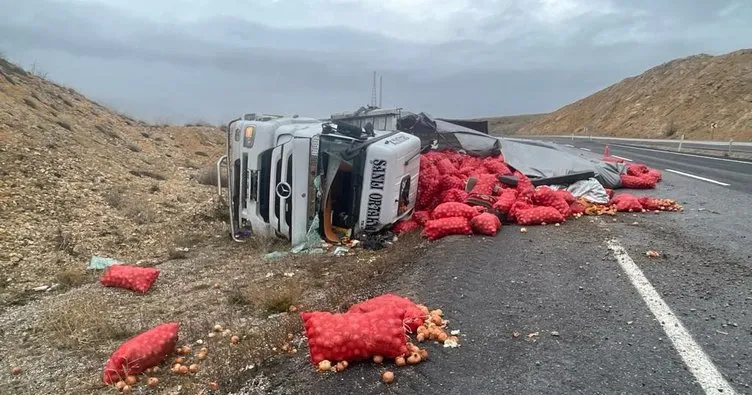 Kahramanmaraş’ta kaza: TIR sürücüsü ağır yaralandı