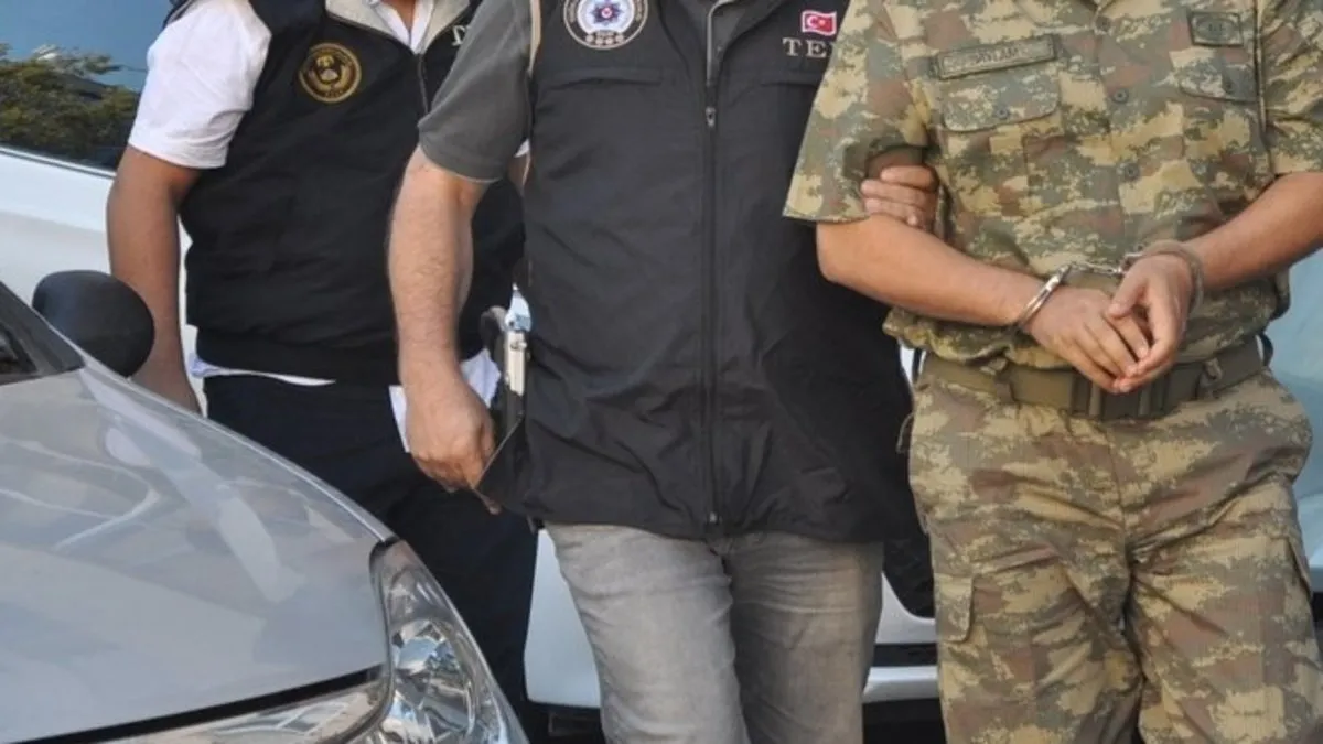 Son dakika | İstanbul merkezli 36 ilde FETÖ operasyonu: 63 muvazzaf askerden 59'u yakalandı!