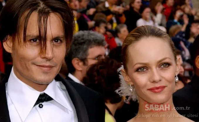 Johnny Depp’in herkesten sır gibi sakladığı oğlu bakın ne iş yapıyor!