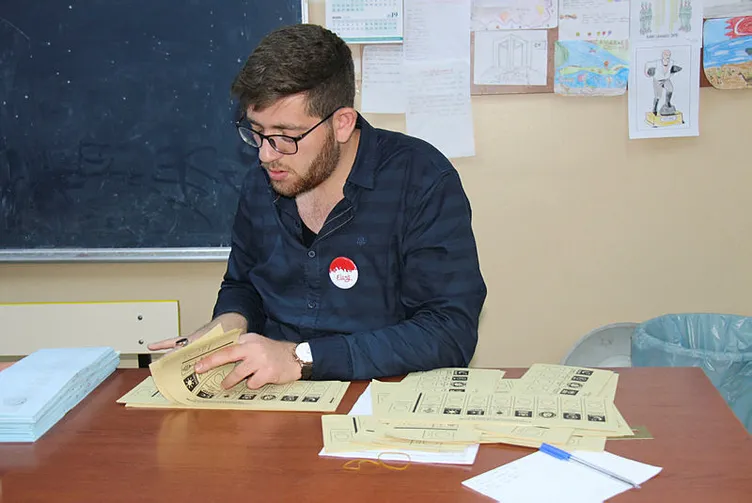 Türkiye sandık başında! 57 milyon seçmen tercihini yapıyor