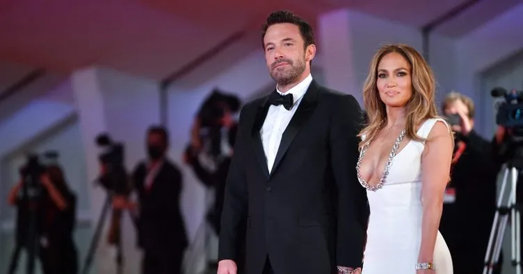 Son dakika: Jennifer Lopez ve Ben Affleck’ten hayranlarını sevindiren haber! Jennifer Lopez ve Ben Affleck sessizce evlendi!