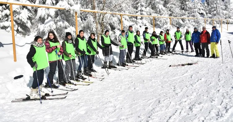 Kartepe’de ücretsiz kayak kursları başladı