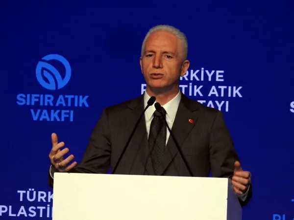turkiye-plastik-atik-calistayinda-plastik-kirlilige-karsi-15-maddelik-ortak-akil-bulusmasi-gerceklestirdi-1788286353042.jpg