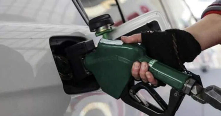 Vatandaşlar akaryakıta hücum etti