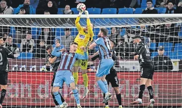 Fırtına duvara çarptı!