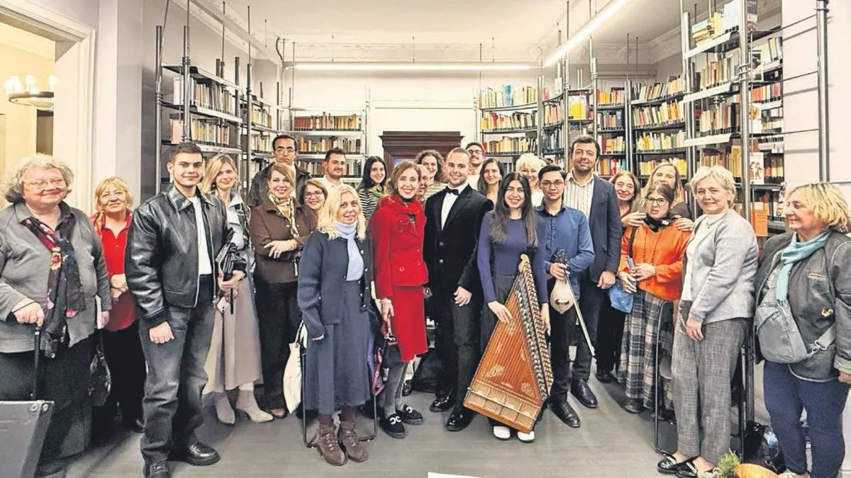 Notaların ardındaki dünya