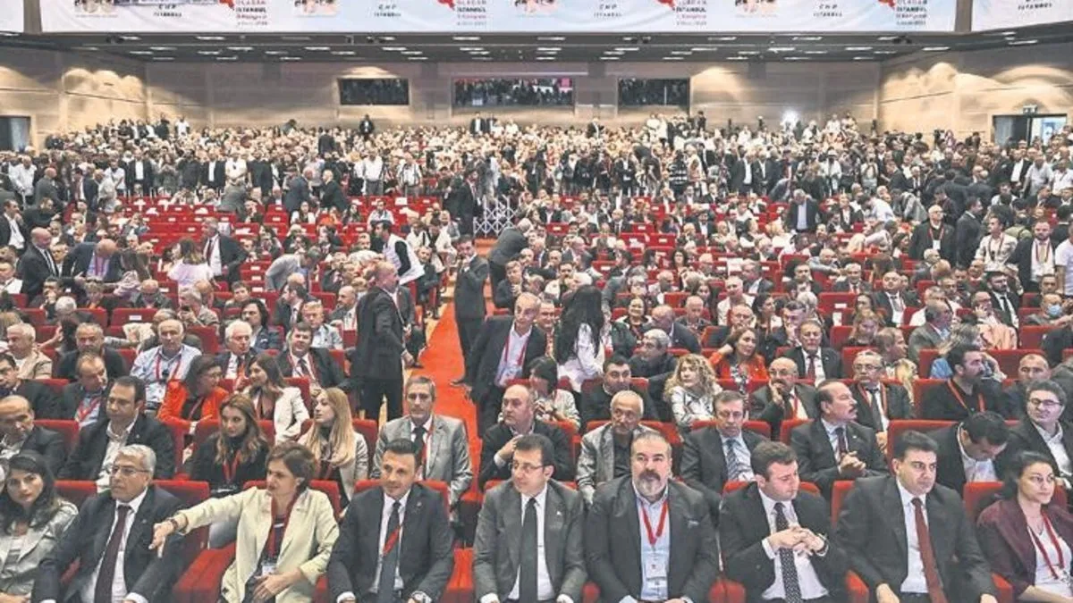 CHP’de davadan 1 gün önce ‘butlan’ hamlesi CHP’de davadan 1 gün önce ‘butlan’ hamlesi