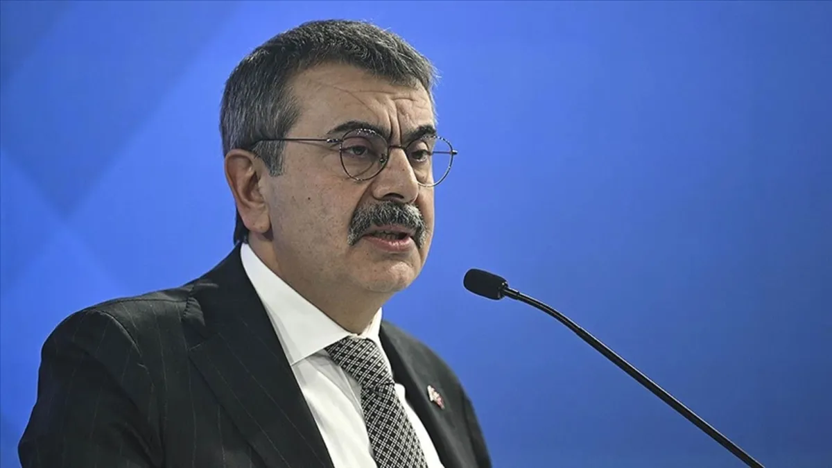 Bakan Tekin, Başkan Erdoğan’ın doğum gününü kutladı Bakan Tekin, Başkan Erdoğan’ın doğum gününü kutladı