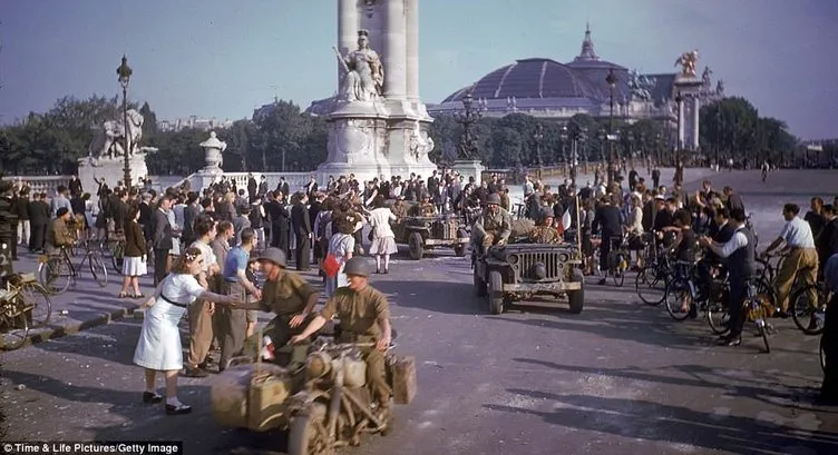 İkinci Dünya Savaşı’nın zafer gününden fotoğraflar
