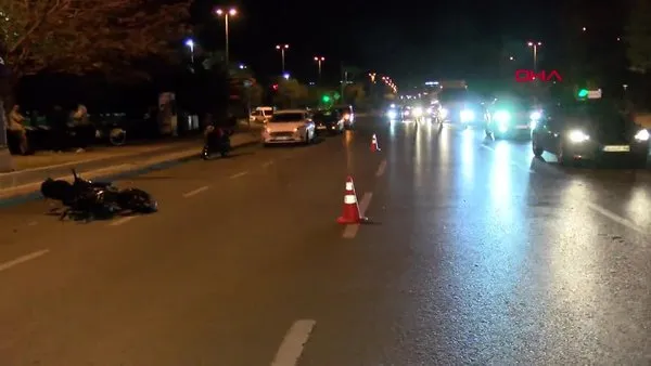 İstanbul Kartal'da motosiklet ile çarpışan otomobilin sürücüsü, aracını bırakıp kaçtı!