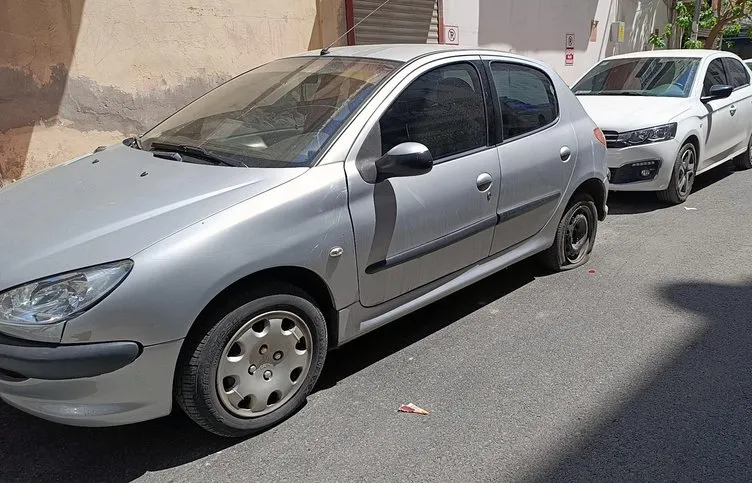 Mersin’de akılalmaz olay! Sakince yaklaştı 20 aracın birden…