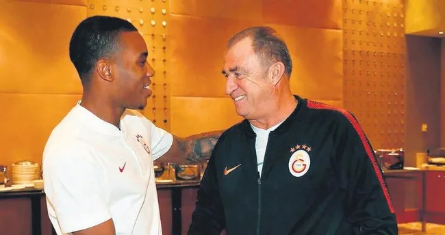 Evini boşaltmadı ‘Garry’ dönüyor