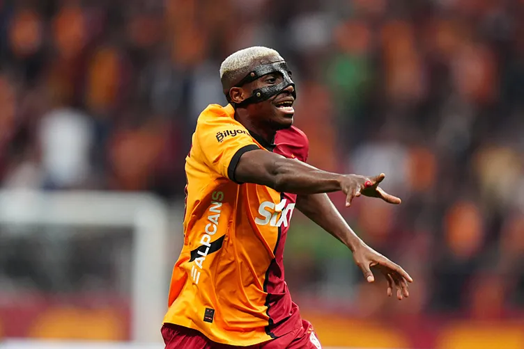 Ünlü menajerden net açıklama: Osimhen o takıma gitmeyecek