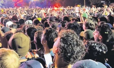 Müzik festivalinde izdiham: 8 ölü
