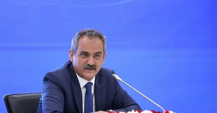 Milli Eğitim Bakanı Mahmut Özer, Engelliler Haftası’nda öğrencileri kabul etti