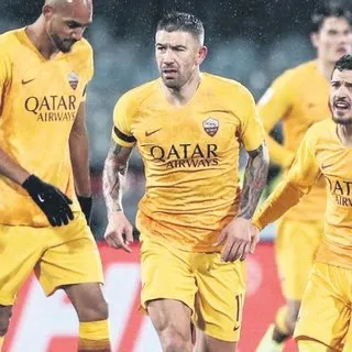 Aleksandar Kolarov Fenerbahçe'de