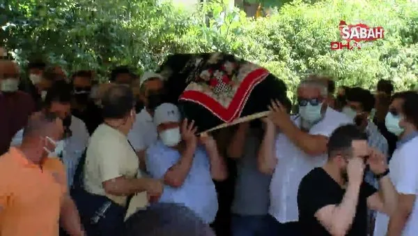 Bağdat Caddesi'ndeki kazada hayatını kaybeden kadın son yolculuğuna uğurlandı | Video