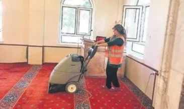 Akşehir belediyesi cami temizliklerini sürdürüyor