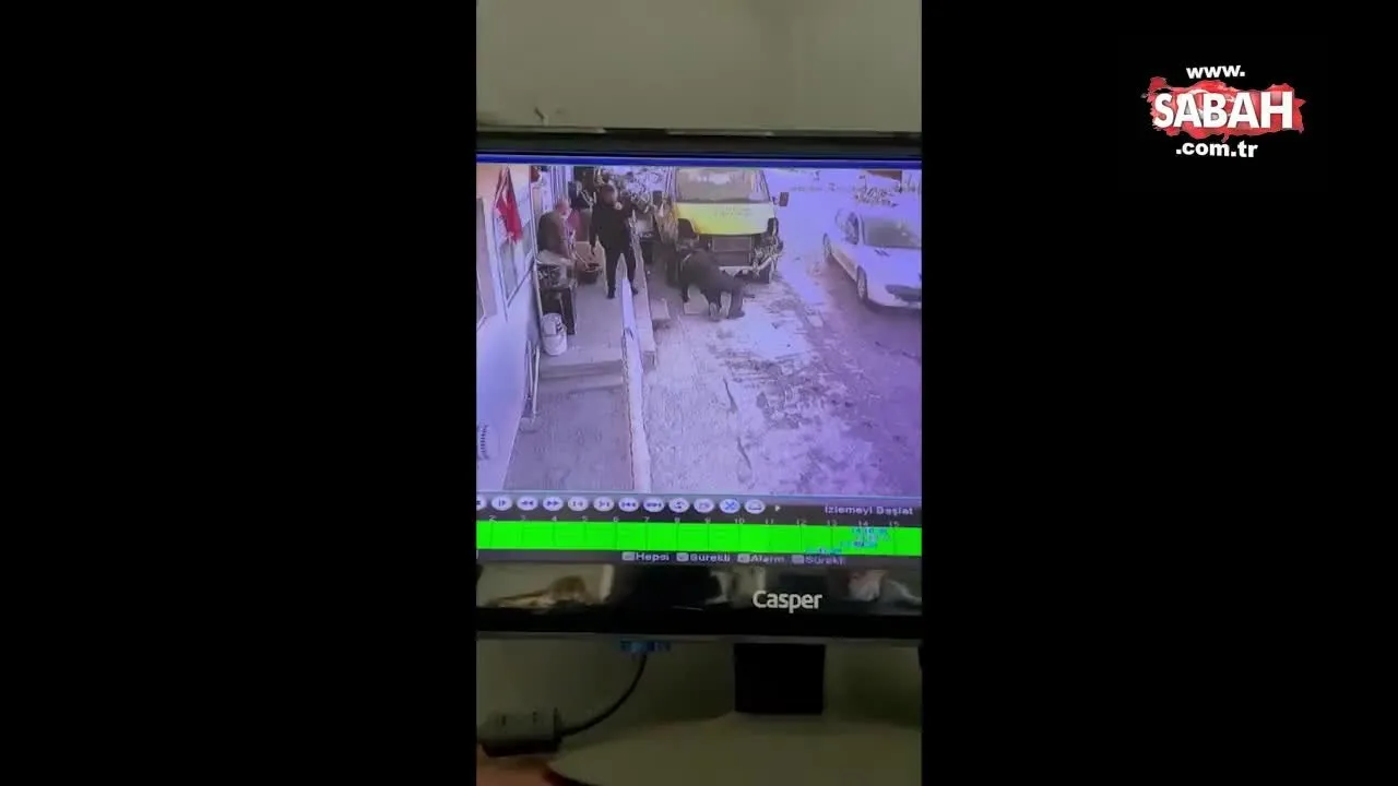 kocaeli de bir kisi tamir ettigi aracin altinda kaldi video