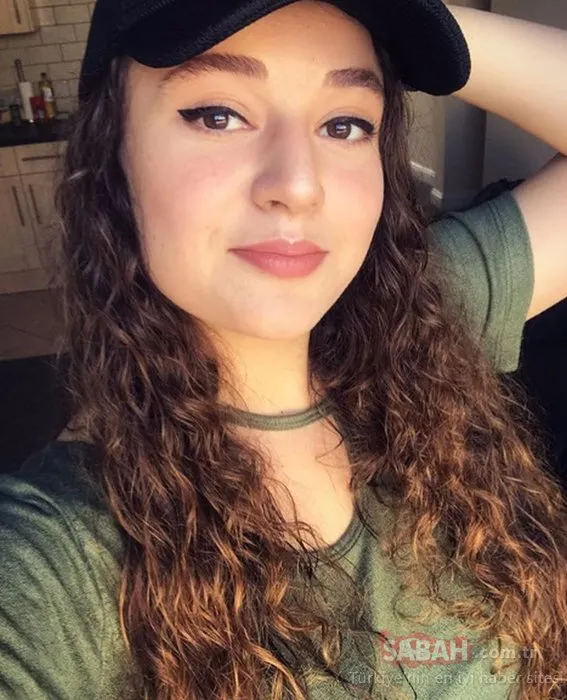 Yaprak Dökümü'nün Fikret'i Bennu Yıldırımlar'ın kızı Ada güzelliğiyle sosyal medyayı salladı! İşte Bennu Yıldırımlar'ın gözlerden uzak büyüyen kızı...