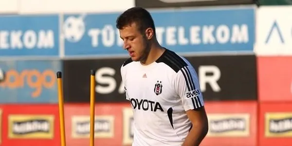Alex ayrıldı, sanal alem sallandı