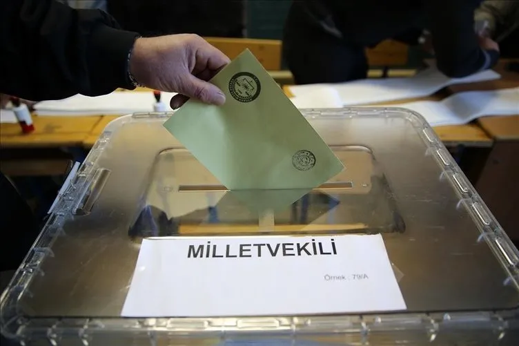 İzmir Bayraklı seçim sonuçları 2023: Cumhurbaşkanlığı ve Milletvekili İzmir Bayraklı seçim sonucu, partilerin ve adayların oy oranı
