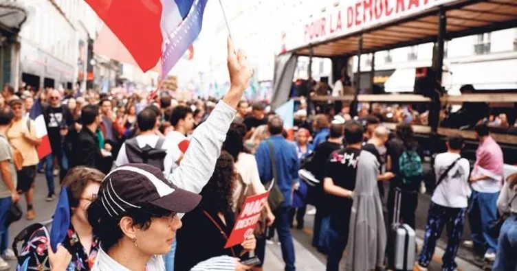 Macron’a yeni başbakan öfkesi