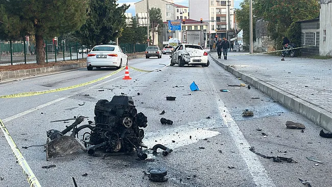 burdurda-trafik-kazasi-1-kisi-hayatini-kaybetti-1792084135069.jpeg