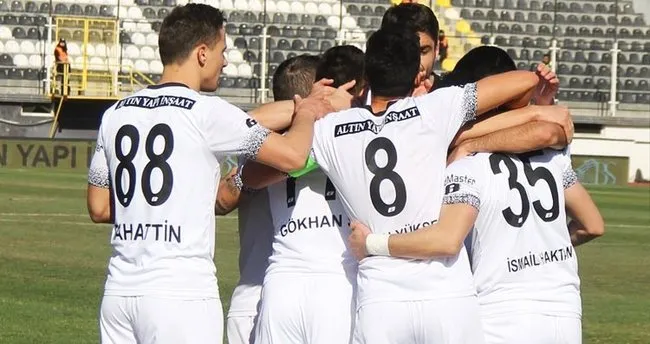 Yedi gollü maçın galibi Manisaspor