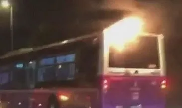 E-5 karayolunda ilginç anlar, alevler içindeki halk otobüsü yoluna devam etti