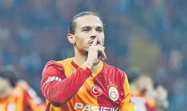 Dünya Kupası için oynasın!