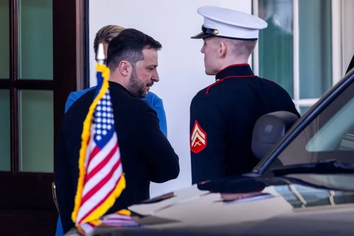 Trump-Zelenski tartışması sonrası Ukrayna’ya şok! ABD askeri yardımları durdurdu