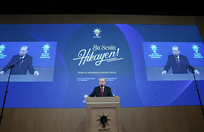 son-dakika-baskan-erdogan-terorsuz-turkiye-ile-en-buyuk-eserimizi-insa-ediyoruz-1747322843213.jpeg Son dakika | Başkan Erdoğan: Terörsüz Türkiye ile en büyük eserimizi inşa ediyoruz