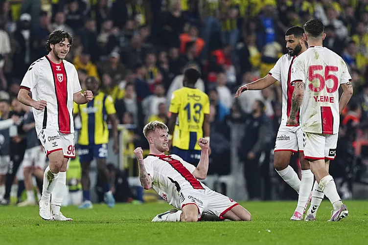 Son dakika: Mert Hakan Yandaş taraftardan özür diledi! Samsunspor maçının en çok konuşulan ismi oldu...