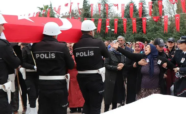 Şehit polis memuru Yunus Çavdar son yolcuğuna uğurlandı