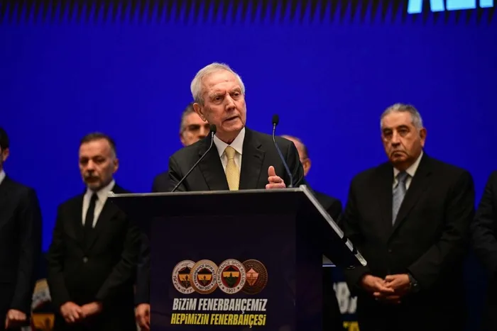 aziz-yildirimdan-transfer-ve-alex-de-souza-aciklamasi-1780224702339.jpeg