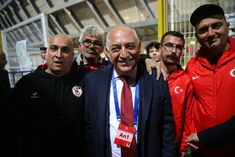 Son dakika haberi: Spor Toto Süper Lig’de tarihi devrim! Mehmet Büyükekşi yeni kararları açıkladı...