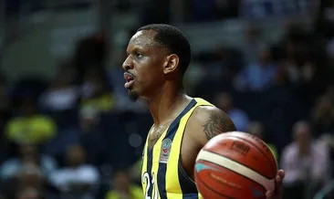 James Nunnally geldi, Ekpe Udoh sırada