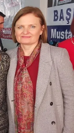 chp-menderes-karistiilce-baskani-adayini-acikladi-yonetimi-karsi-cikti-1657790706985.jpg