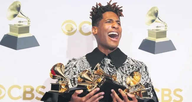 Grammy’de Batiste rüzgârı