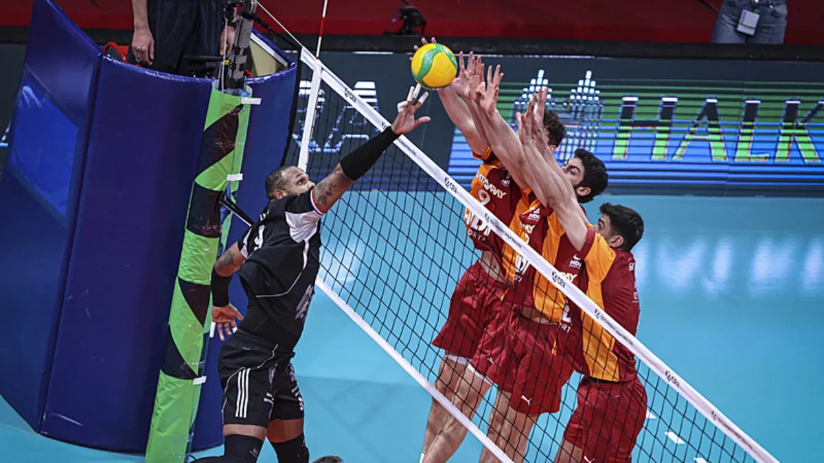 Galatasaray Erkek Voleybol Takımı, Halkbank’a kaybetti! Galatasaray Erkek Voleybol Takımı, Halkbank’a kaybetti!